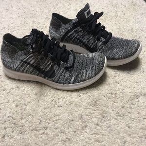 gray nike shoes